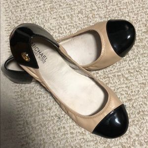 Cream & Black Leather Michael Kors Flats (size 9)